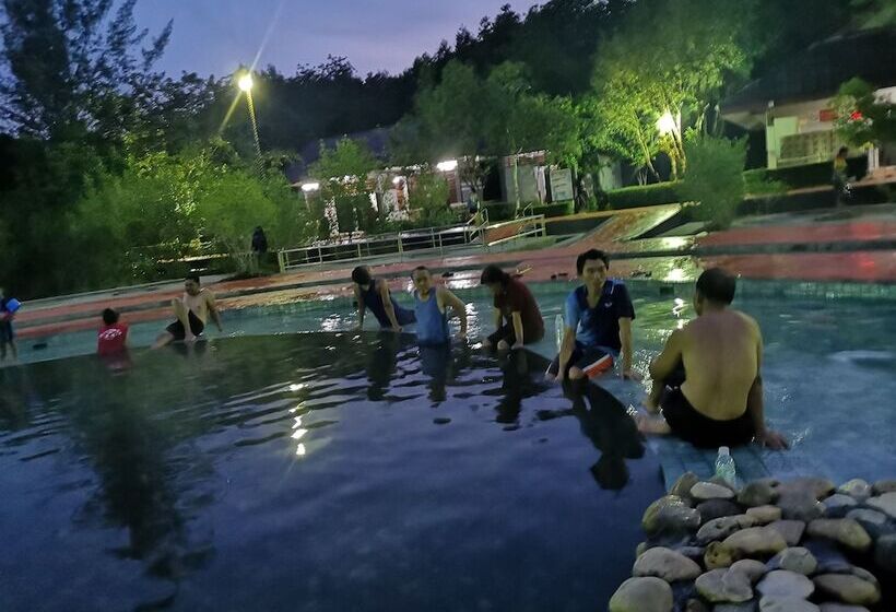 호텔 Brown Andaman  Krabi