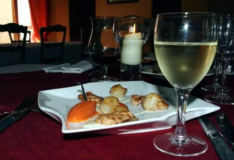 ホテル Hôtel Le Grand Cerf