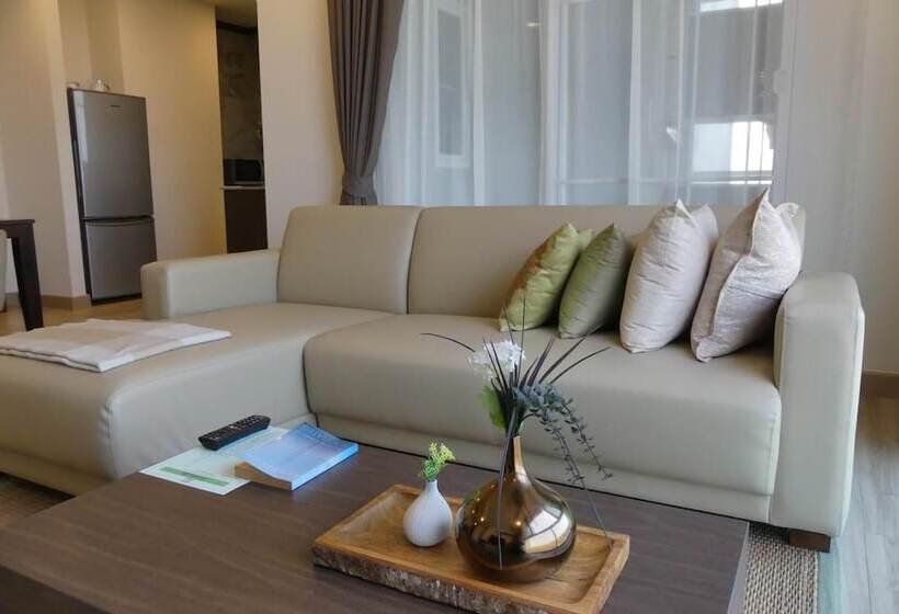 호텔 The Garden 304