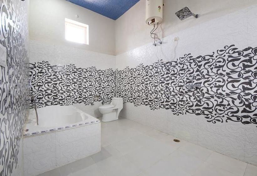 ホテル Van Chhavi Resort