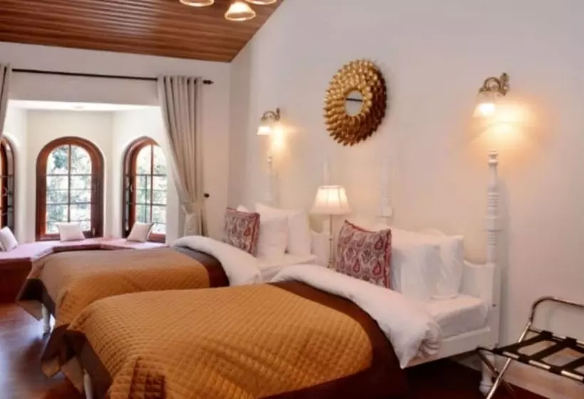 Hotelli Welcomheritage Ashdale