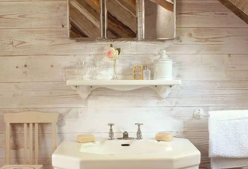 ペンション Le Moulin Bregeon