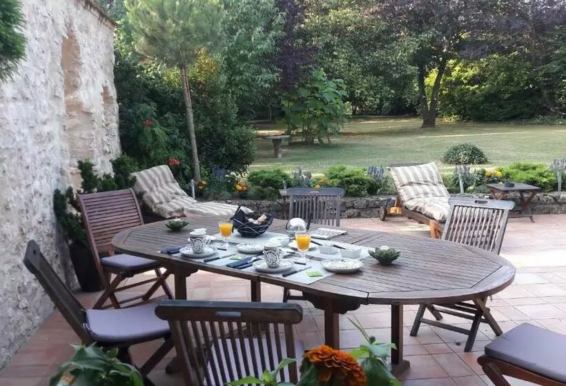 Aamiaismajoitus (B&B) Les Ecureuils