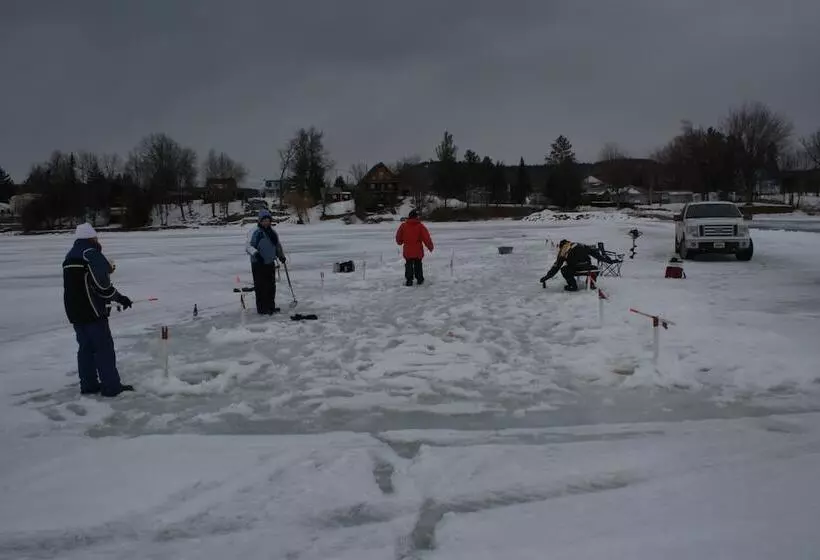 Chalets Au Lac Pointe Au Chêne