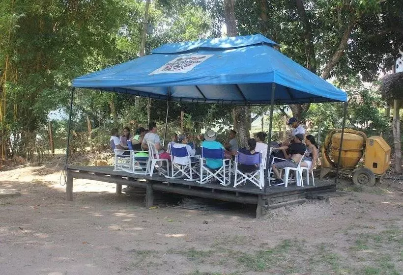 ホテル Marineros Club Nautico