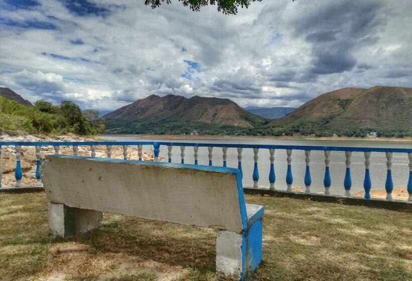 ホテル Marineros Club Nautico