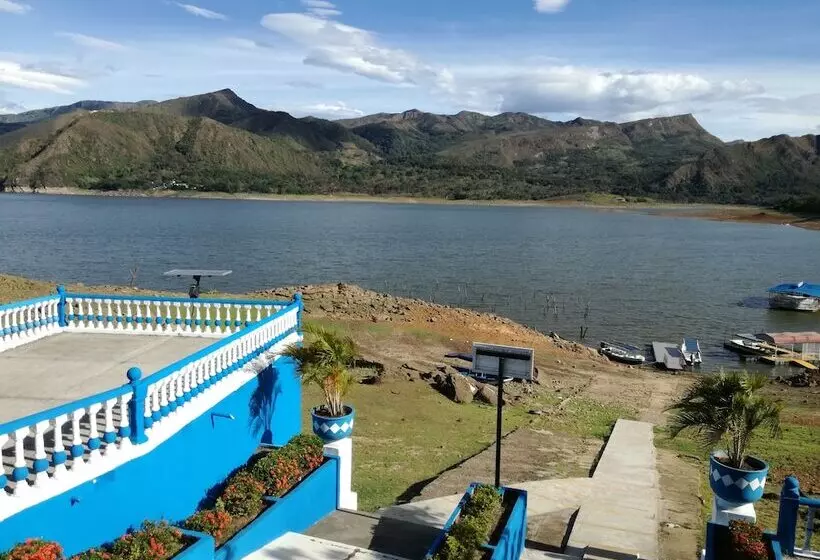 ホテル Marineros Club Nautico