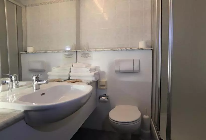 Hotelli Pian Del Sole