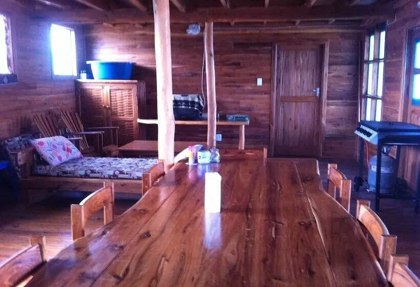 Hotelli Pura Vida Lodge