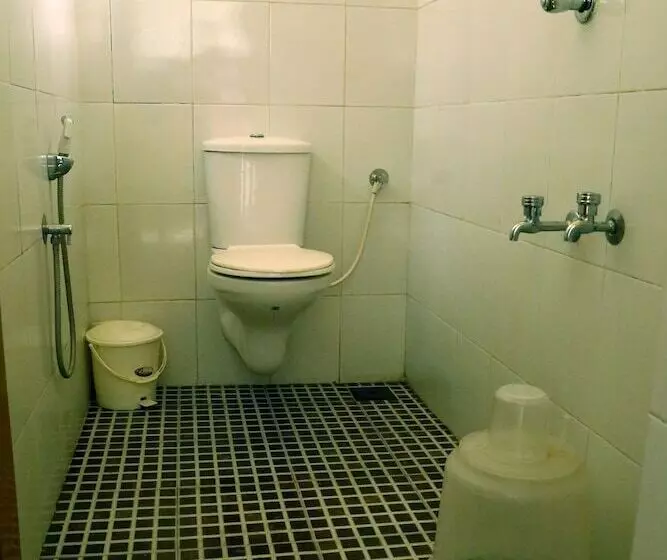 Hotelli Wayanad Cliff Apartment