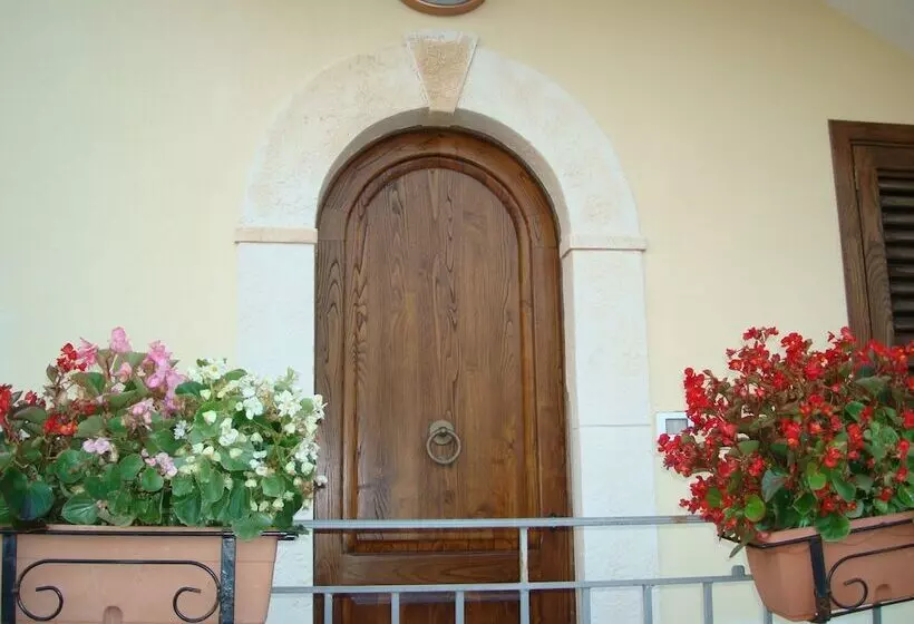 Majatalo A Due Passi Dal Mare