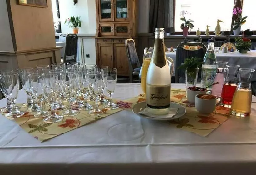 Bauer´s Pension Restaurant Catering