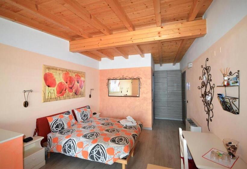 B&b La Vecchia Tipografia Lago D Idro