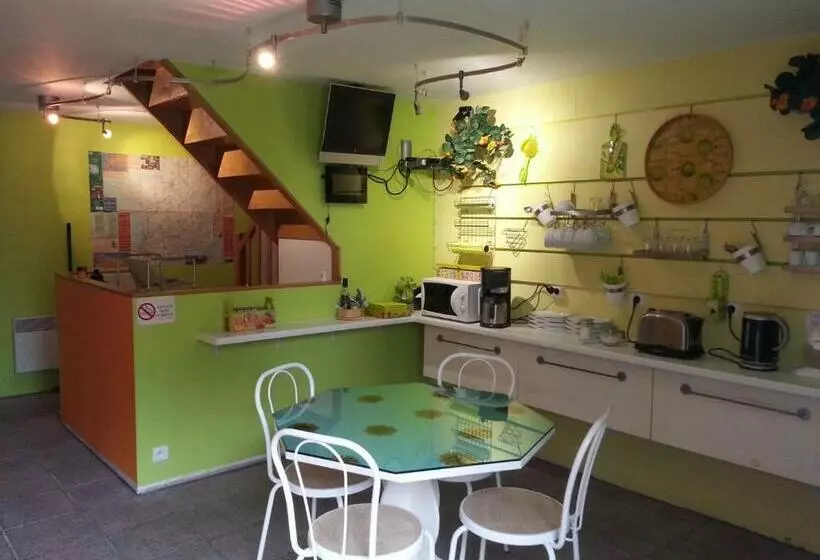 Aamiaismajoitus (B&B) Chambres D Hôtes Au Grillon Dort