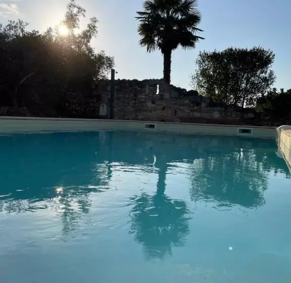 Aamiaismajoitus (B&B) Maison Laratger