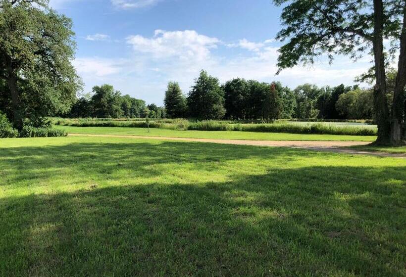 Bed and Breakfast Orangerie De Chatel Selection Figaro & Elle Magazine