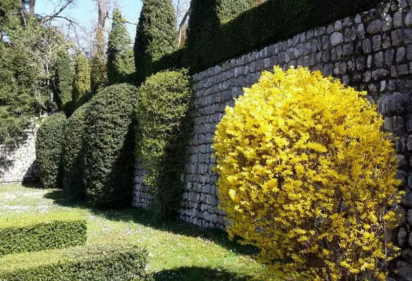 Aamiaismajoitus (B&B) Palazzo Scolari