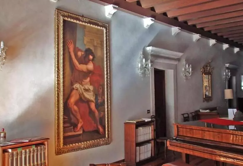 Aamiaismajoitus (B&B) Palazzo Scolari