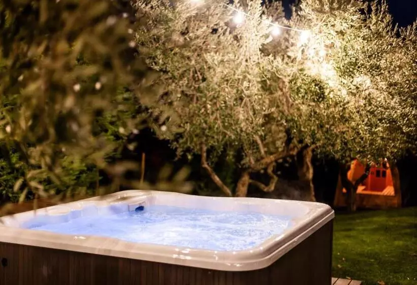 Hostelli Magnificat Hotel&resort