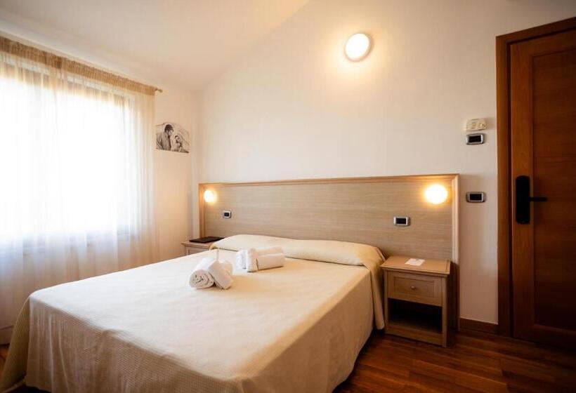 簡易ホテル Magnificat Hotel&resort