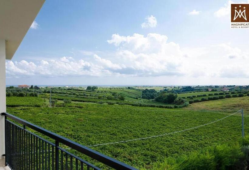 簡易ホテル Magnificat Hotel&resort