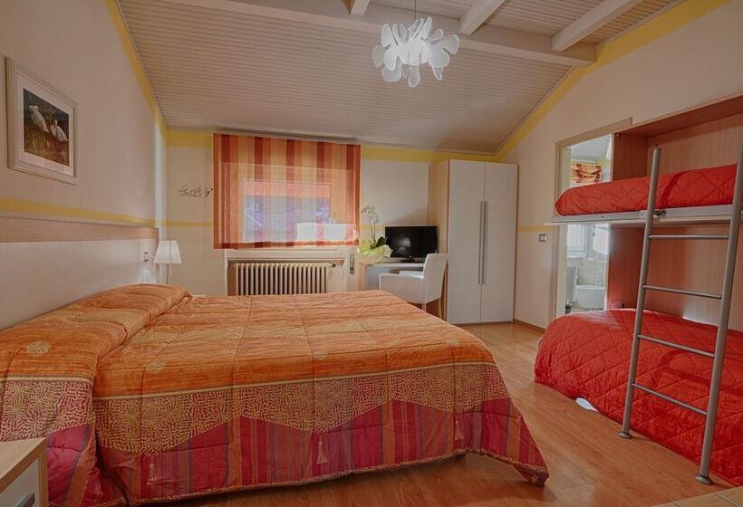 Hotel Europa   Sorico