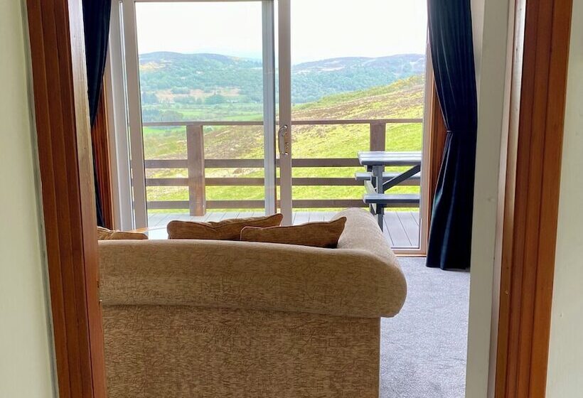 בית מלון כפרי Glen Lodges