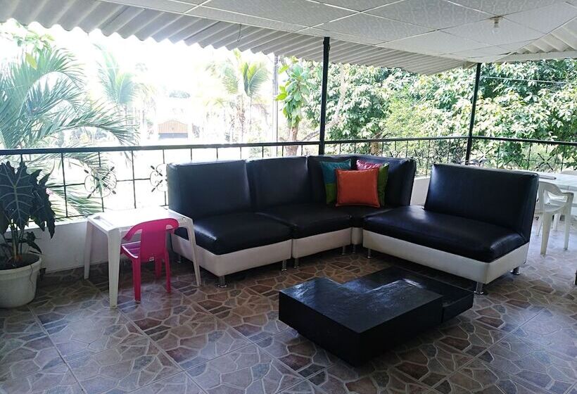 ホテル Tierralinda Finca Cottage