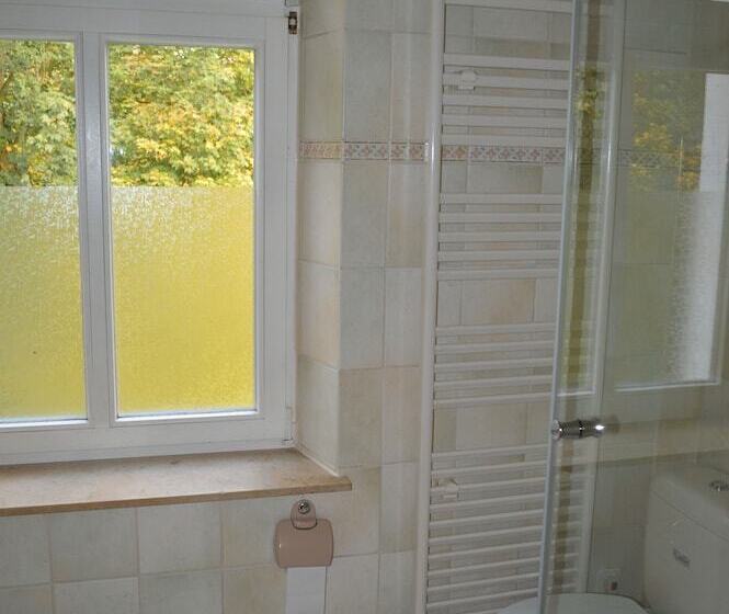 Пансион Die Burg Schöna   In A National Park