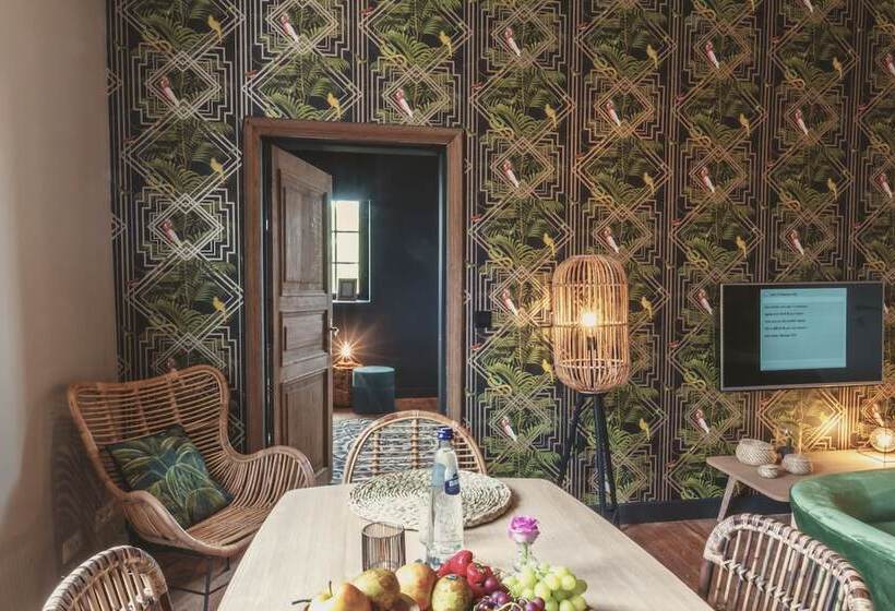 ペンション Domaine Sur Les Sarts