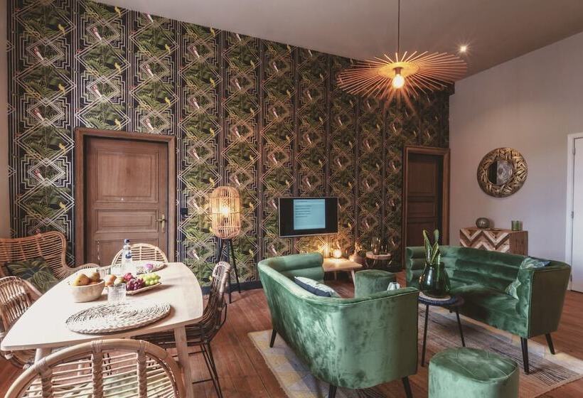 ペンション Domaine Sur Les Sarts