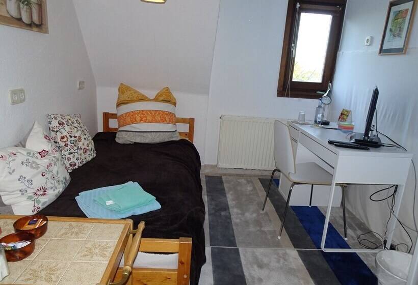 بنسيون Haus Fermate