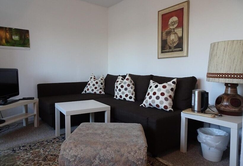 بنسيون Haus Fermate