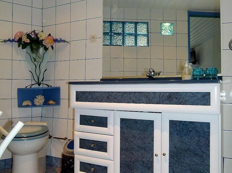 פנסיון Les Dauphins De Mareuil