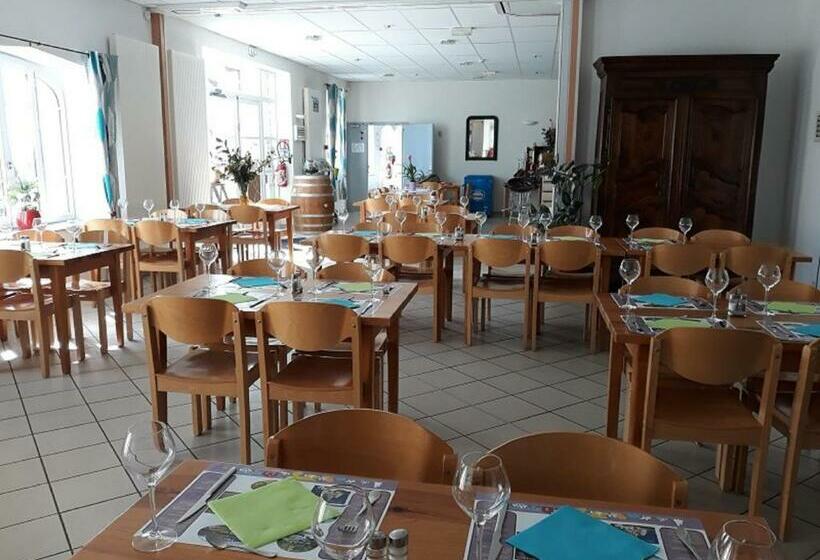 مبيت وإفطار Maison De La Monne