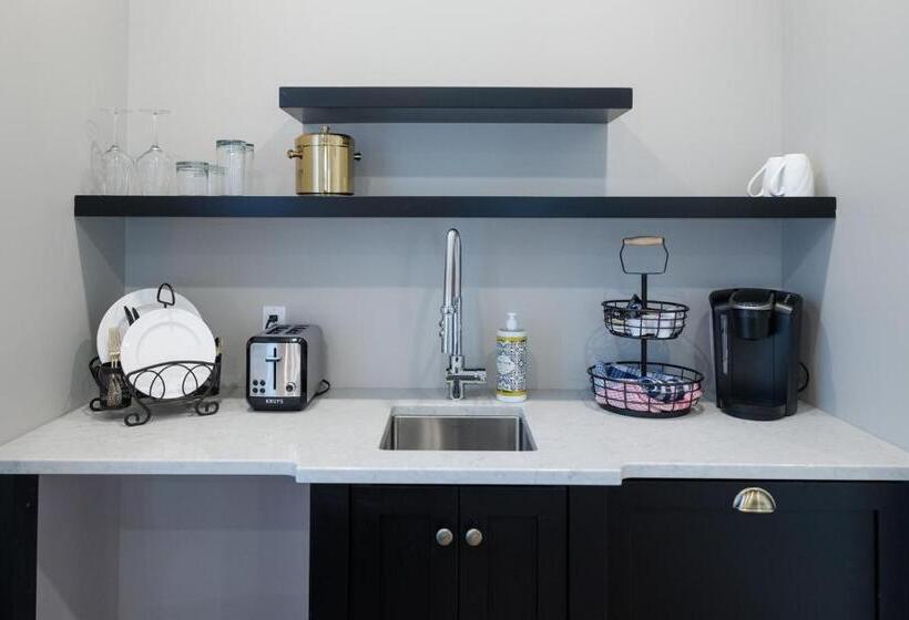 צימר The Victorian Luxury Suites