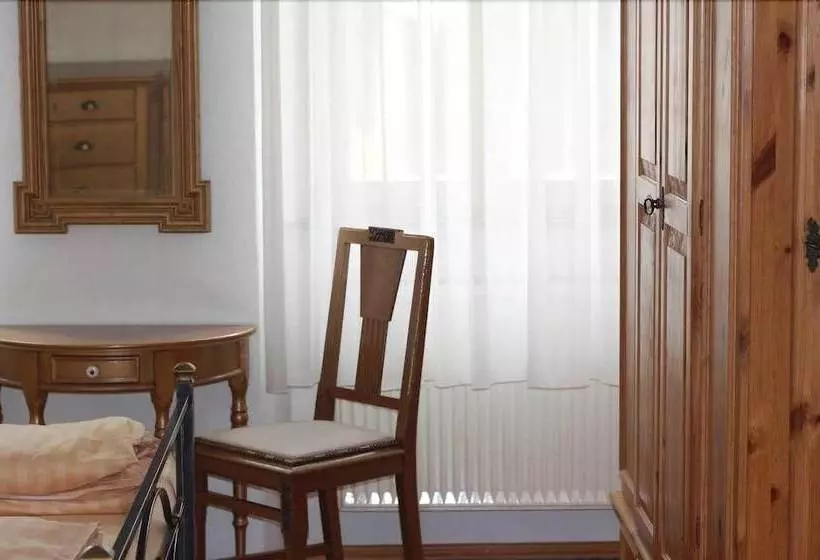 Aamiaismajoitus (B&B) Vivo Vino