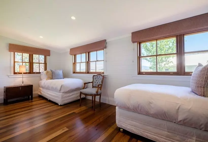 Goonoo Goonoo Station