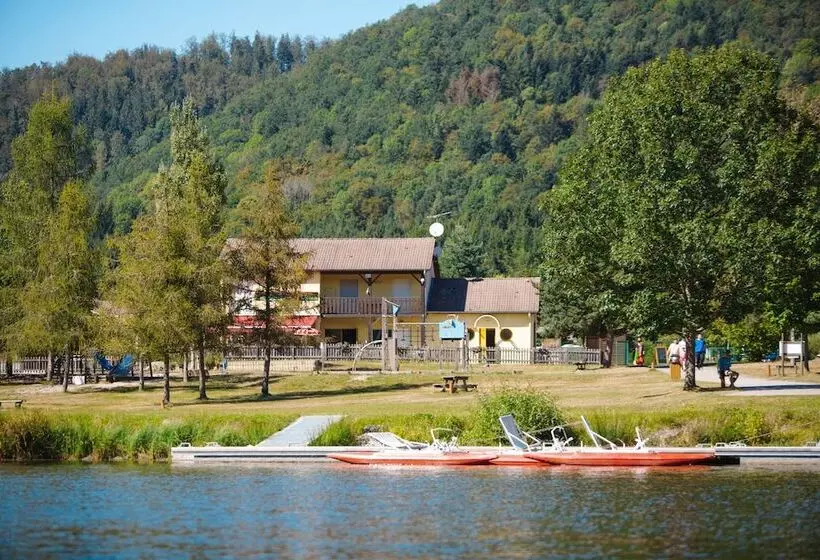 ホテル Camping Base De Loisirs Du Lac De La Moselotte