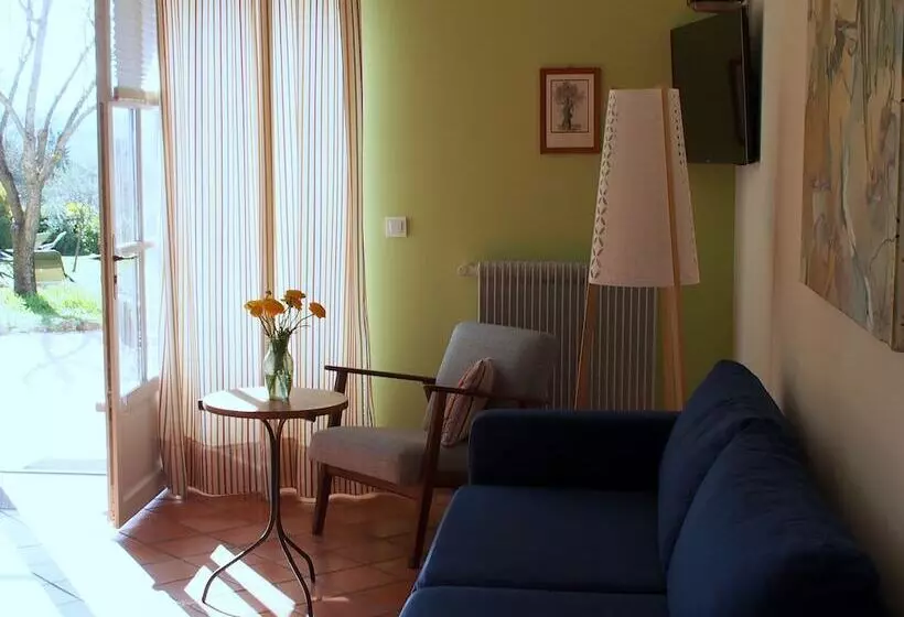 ホテル Le Moulin Du Château