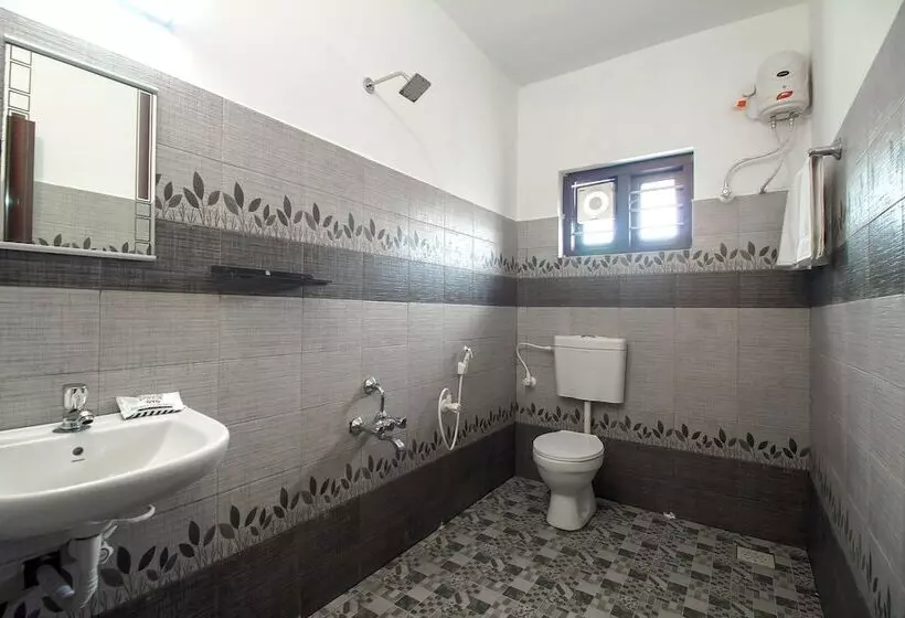 Hotelli Pooppas Villas By Oyo Rooms