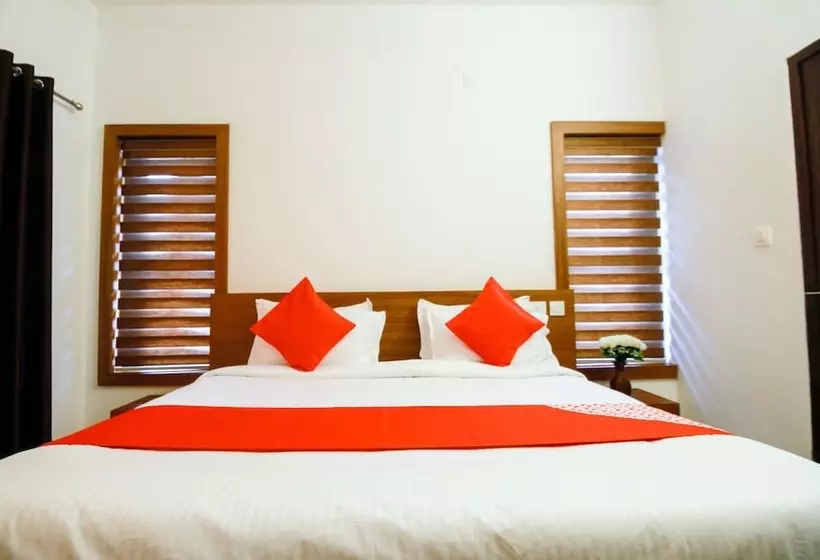 Hotelli Pooppas Villas By Oyo Rooms