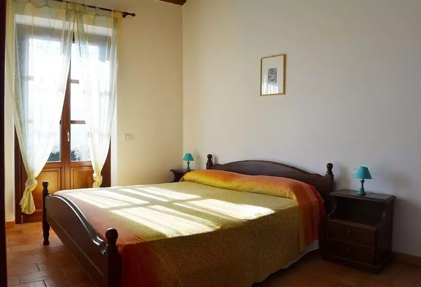 هتل روستایی Casa Vecchia Agriturismo