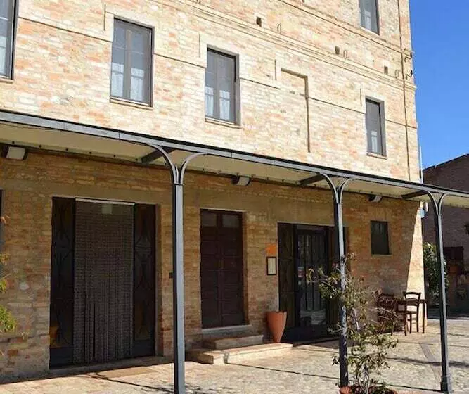هتل روستایی Casa Vecchia Agriturismo