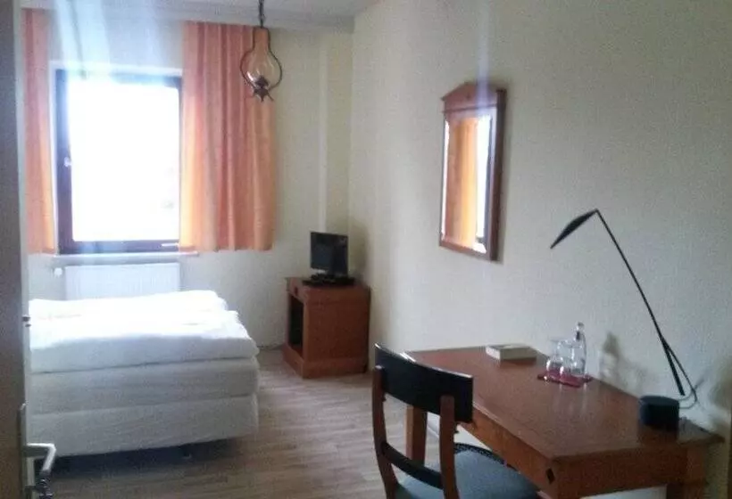 Hotelli Schloss Fuchsmuhl