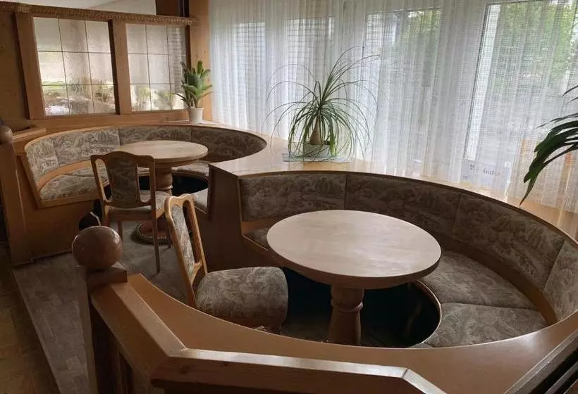 Hotelli St. Hubertus