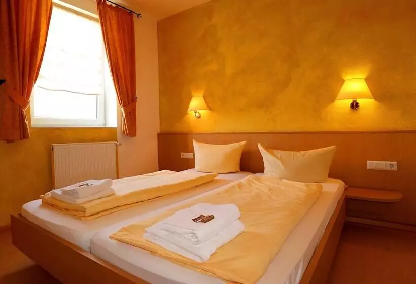 Hotelli Werneths Landgasthof Hirschen