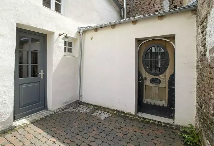 Nengshof   Haus Gänseblümchen