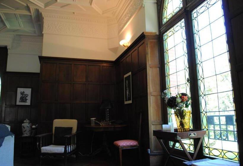 ペンション Chateau Mezger