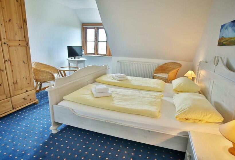 Пансион & Gasthaus Hilligenley Auf Der Hallig Langeness